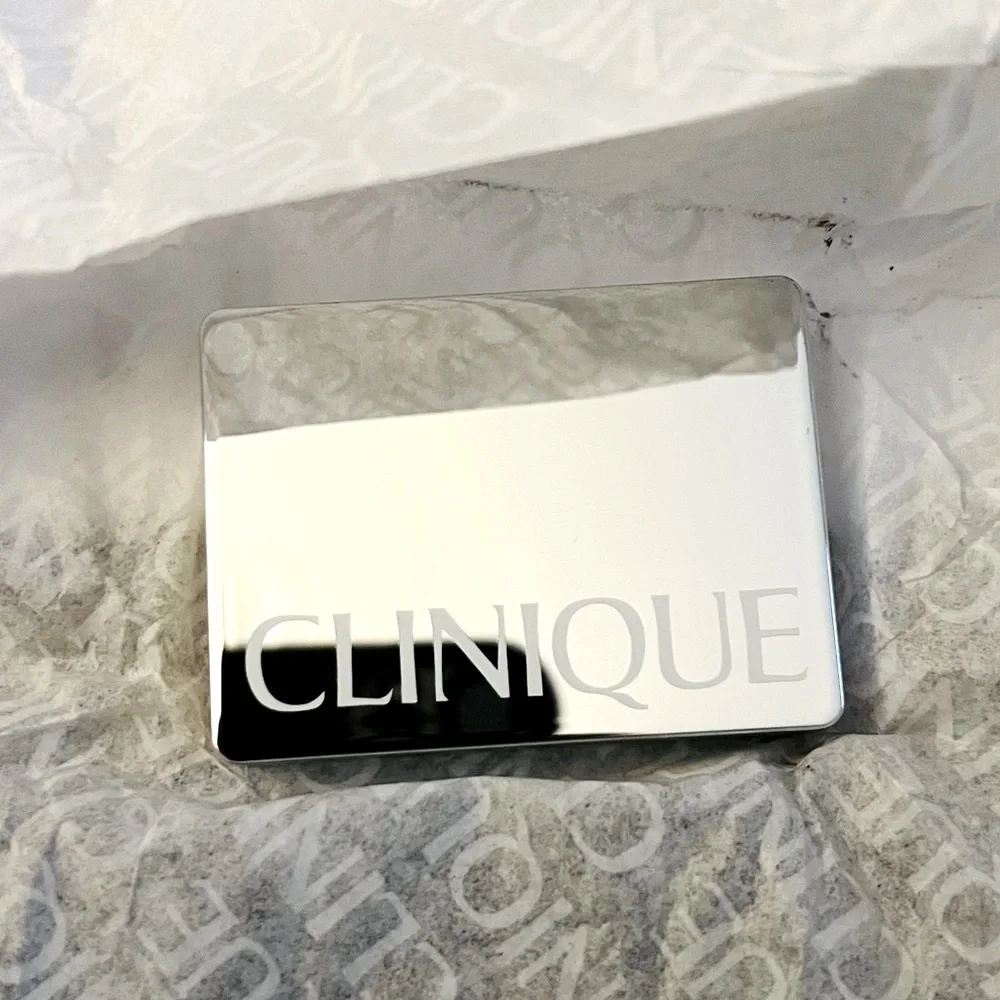 Clinique Limited Edition ‘All About Shadow Trio” Eyeshadows